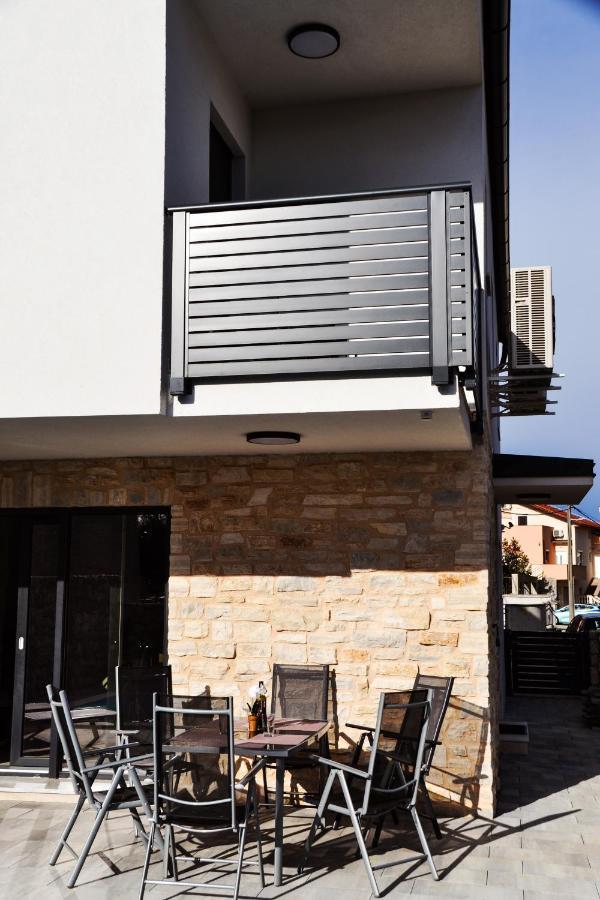 Ansulero Villa *